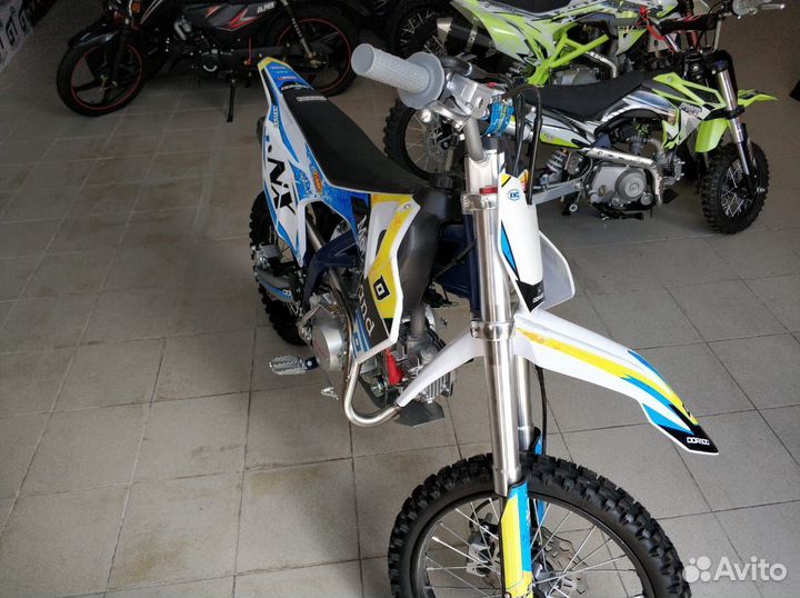 Мотоцикл Кросс NX125E motoland