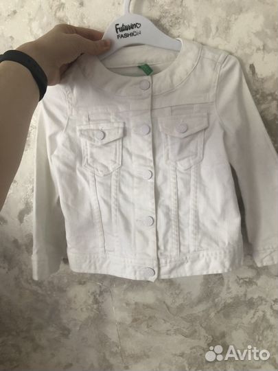 Джинсовка на девочку benetton
