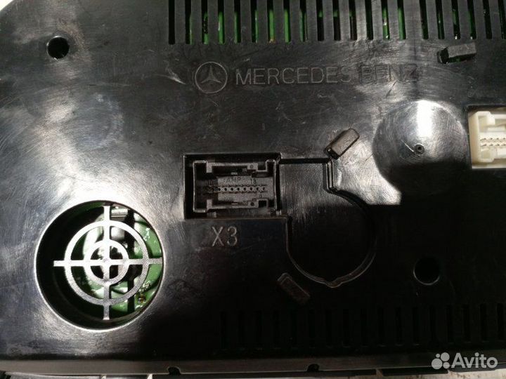 Панель приборов Mercedes-Benz Atego 1318 OM 904