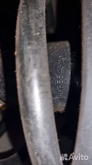 Амортизатор в сборе Mitsubishi Carisma DA1A