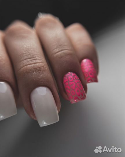 Маникюр с покрытием гель-лаком