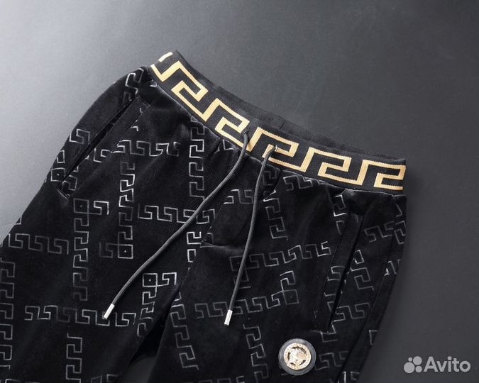 Спортивный костюм Versace