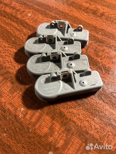 Датчик давления в шинах ford F2GT1A189B