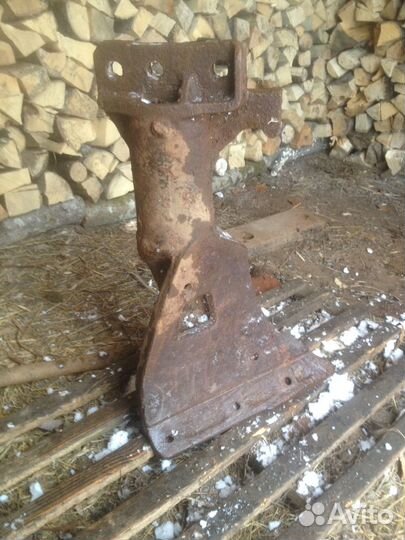 Стойка плуга