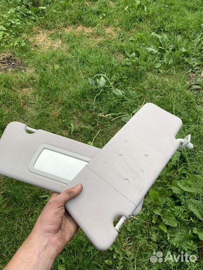 Козырек priora