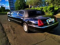 Lincoln Town Car 4.6 AT, 1999, 123 456 км, с пробегом, цена 500� 000 руб.