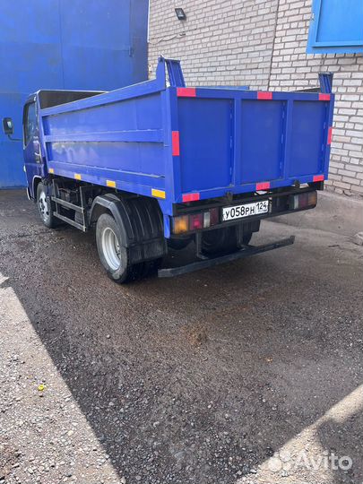 Mitsubishi Fuso Canter, 2002
