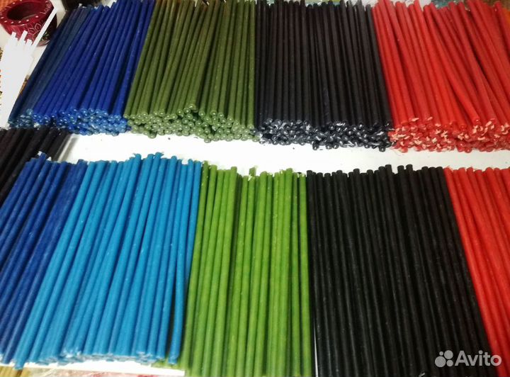 Цветные восковые свечи(Белые, черные, цветные)