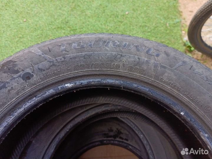 Firestone Touring FS100 205/60 R16