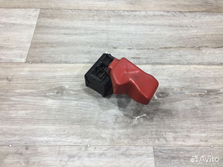 Клемма аккумулятора плюс Pajero 3 4 / Паджеро