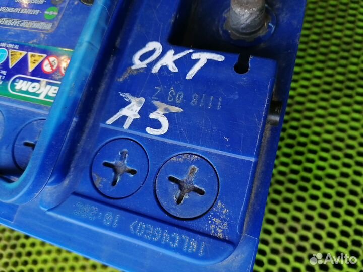 Аккумулятор акб 60Ah 560А Аком 6ст60VL обрат. Б/У