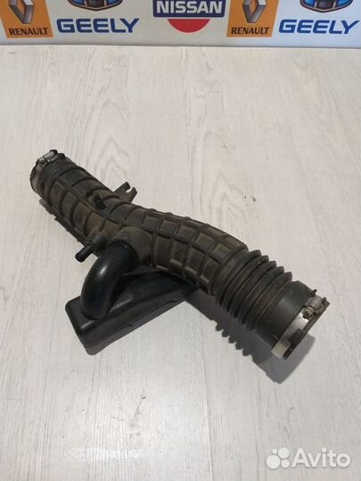 Патрубок воздушного фильтра Renault sandero stepwa