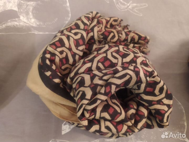 Шарфы Палантины женские