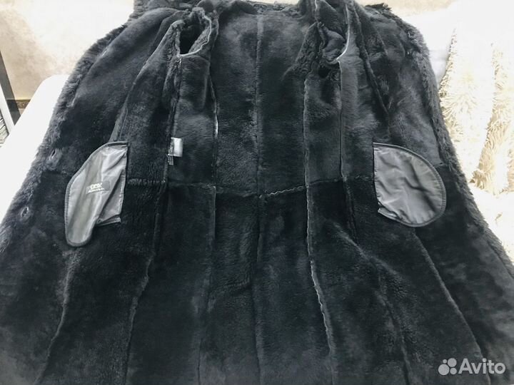 Дублёнка женская чёрного цвета