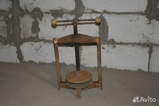 Соковыжималка (ручной винтовой пресс). Бесп. дост