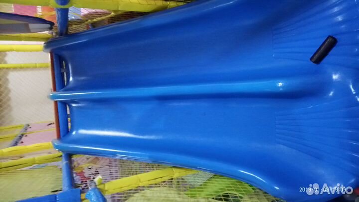 Детский батут с сеткой