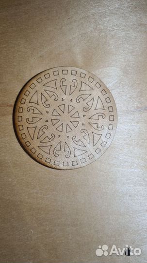 Подставка под горячее из дерева