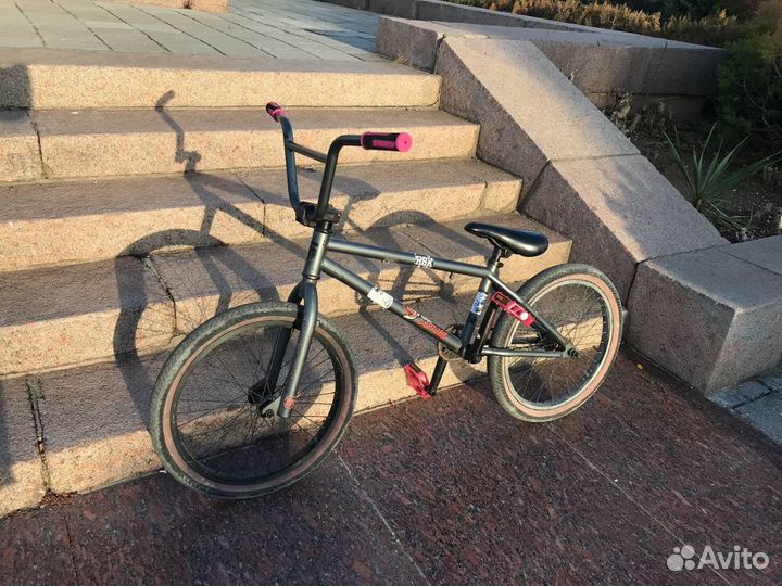 Трюковой велосипед bmx