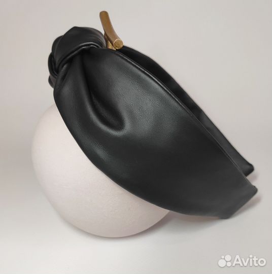 Ободок с вышивкой ручная работа