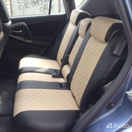 Автомобильные чехлы из экокожи на Toyota Rav-4