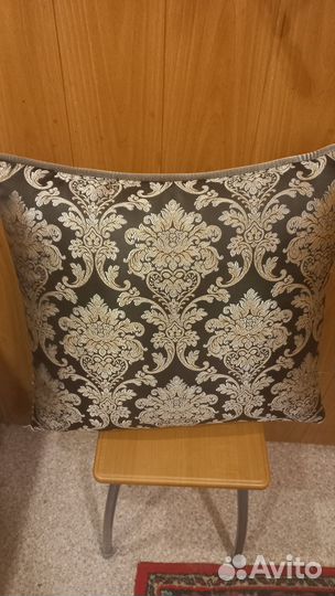 Подушка декоративная