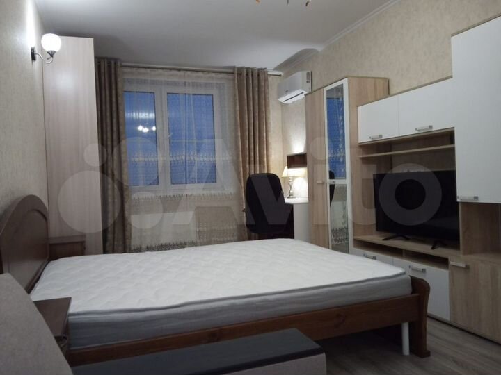 1-к. квартира, 40 м², 10/16 эт.