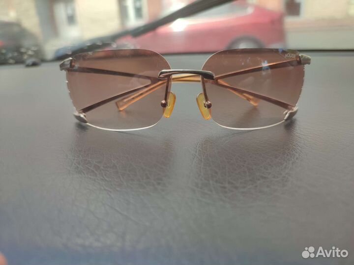 Солнцезащитные очки женские