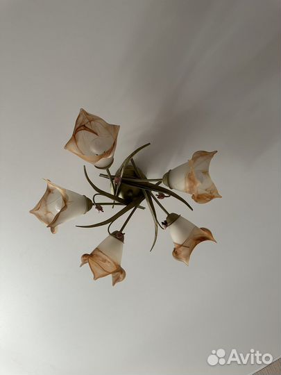 Люстра пятирожковая б/у