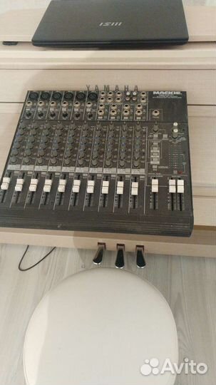 Микшерный пульт Mackie 1402 vlz Pro