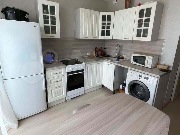 1-к. квартира, 35,2 м², 1/3 эт.