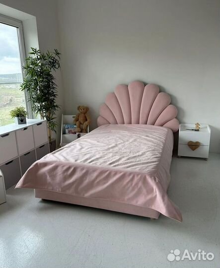 Кровати односпальная, двухспальная. Доставка