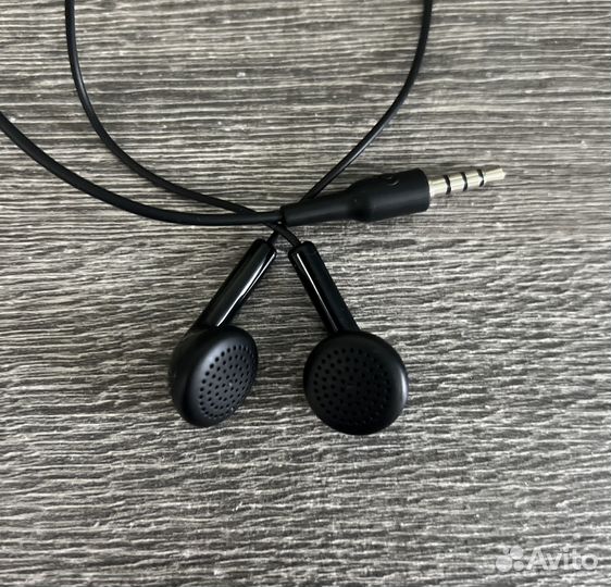 Наушники Nokia