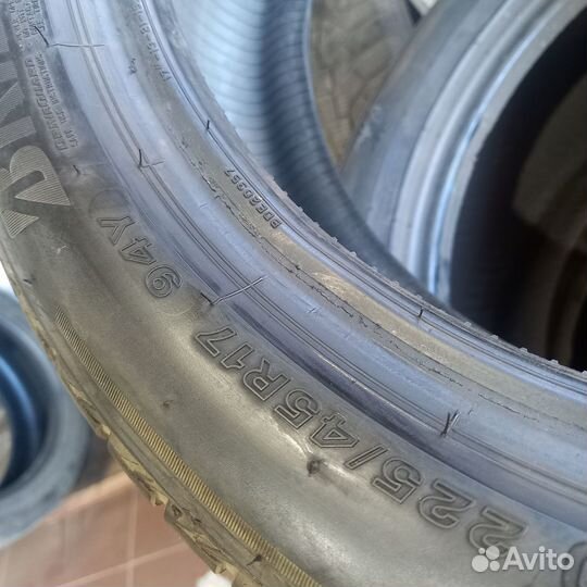 Bridgestone Turanza T005 225/45 R17