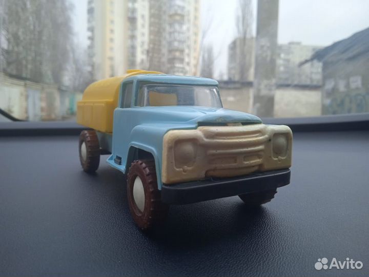 Машинка СССР ЗИЛ, Молоковоз