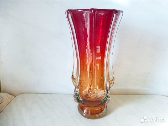 Ваза большая.Чешское стекло.Богемия