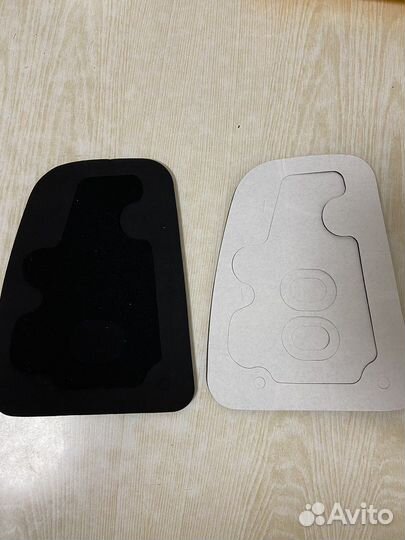 Уплотнители задних фонарей Mercedes Benz ML w164