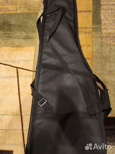 Полужесткий чехол-кейс для электрогитары