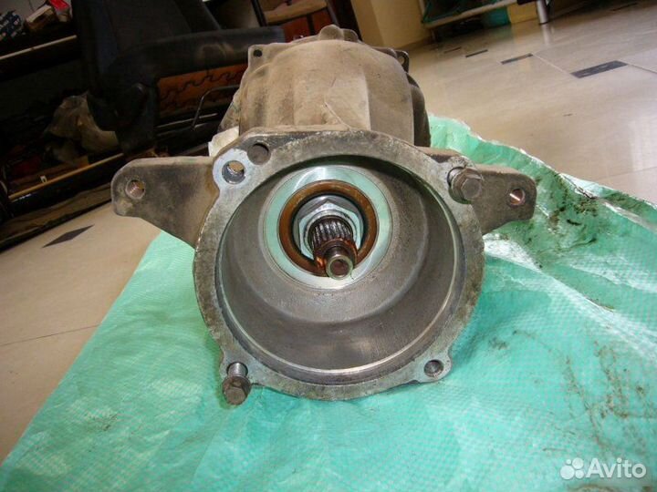 Задний редуктор задний Hyundai Santa Fe 2 CM G6EA