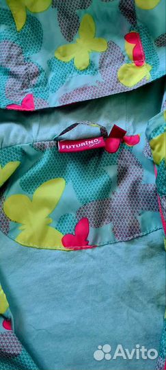 Ветровка для девочки