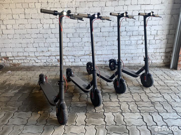Прокат электросамоката Xiaomi 1S (описание)
