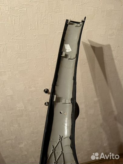 Обшивка стойки renault logan 2