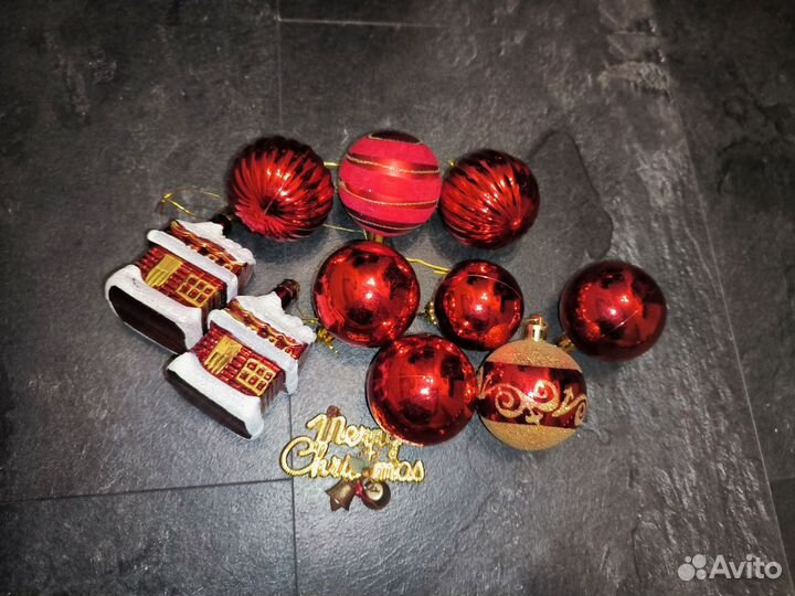 Елочные игрушки