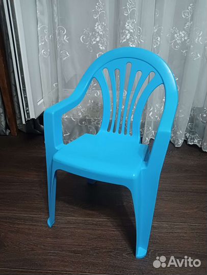 Стул детский