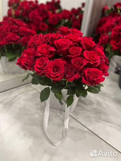 Красные розы букет