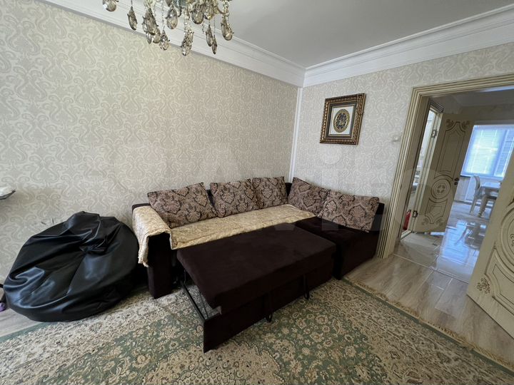 2-к. квартира, 60 м², 8/9 эт.