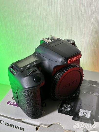 Зеркальный фотоаппарат canon eos 77d