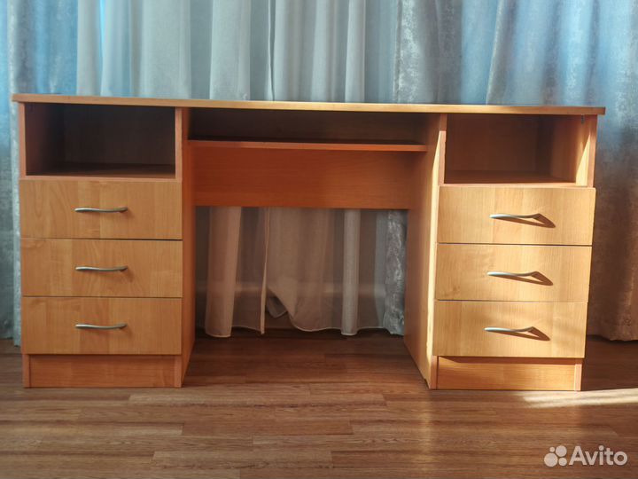 Письменный стол бу
