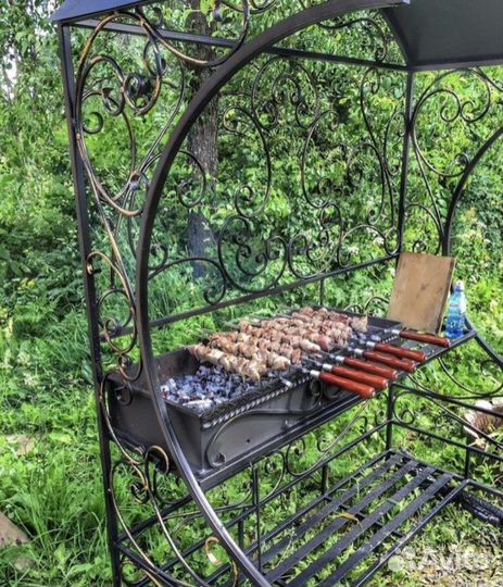 Мангал с крышей Новый