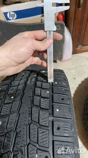 Dunlop SP Winter Ice 01 19