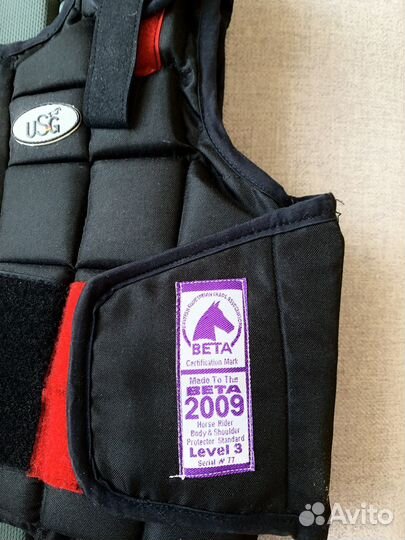 Жилет защитный для конного спорта